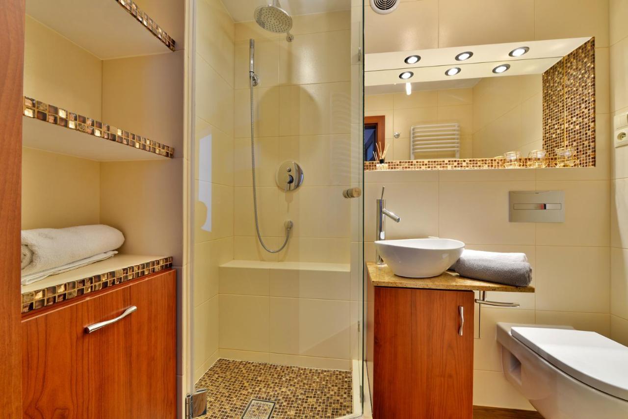 Argentis Psie Budy IV Apartment Вроцлав Екстериор снимка